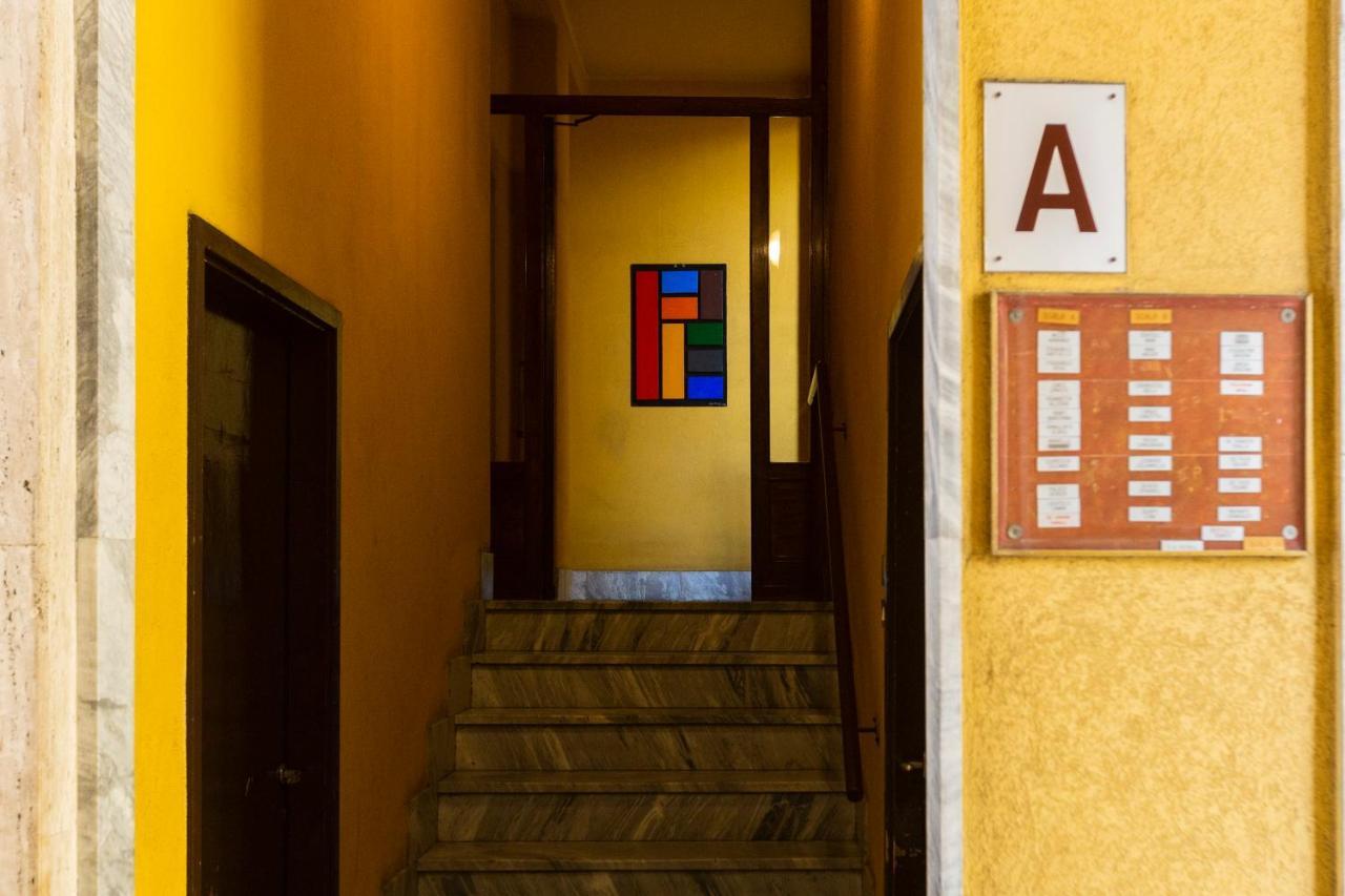 Yellow Line Apartment Milánó Kültér fotó