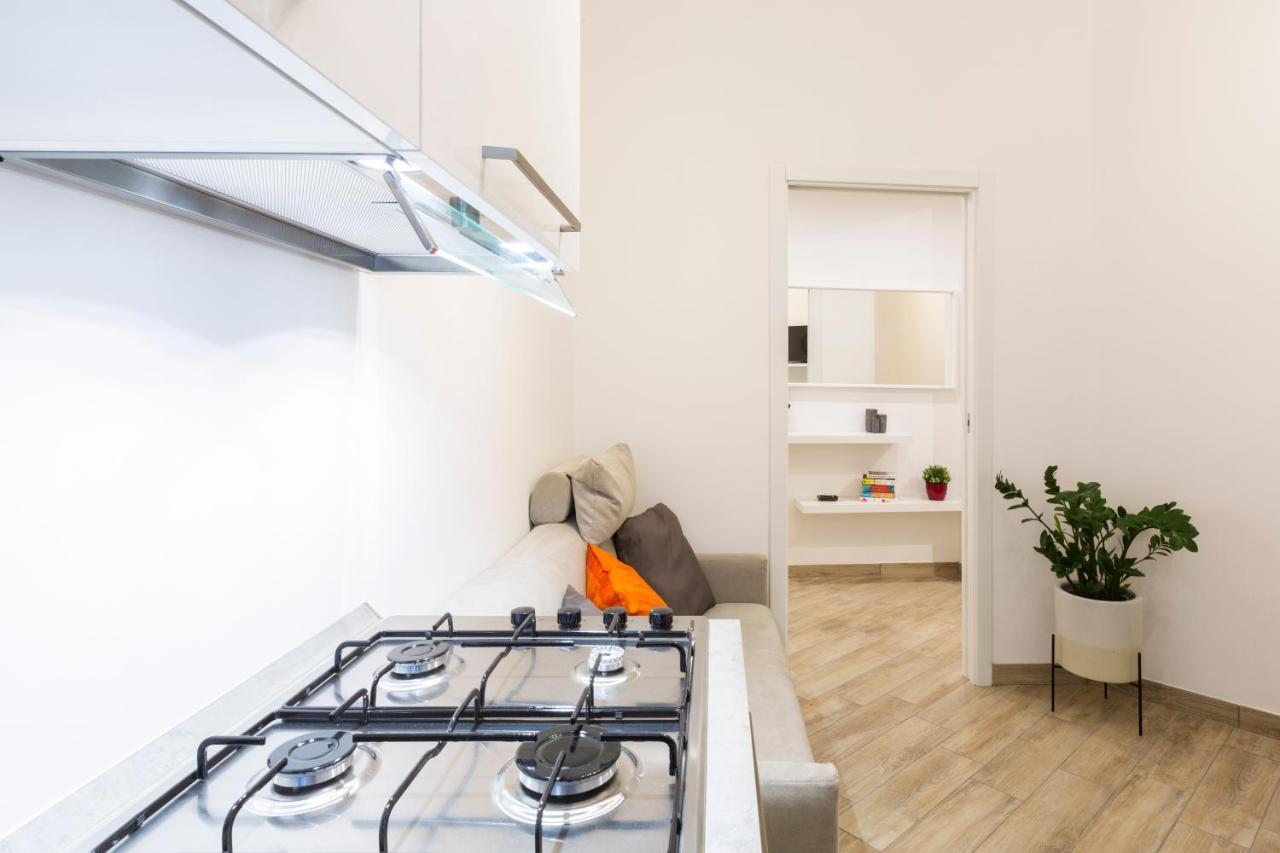 Yellow Line Apartment Milánó Kültér fotó